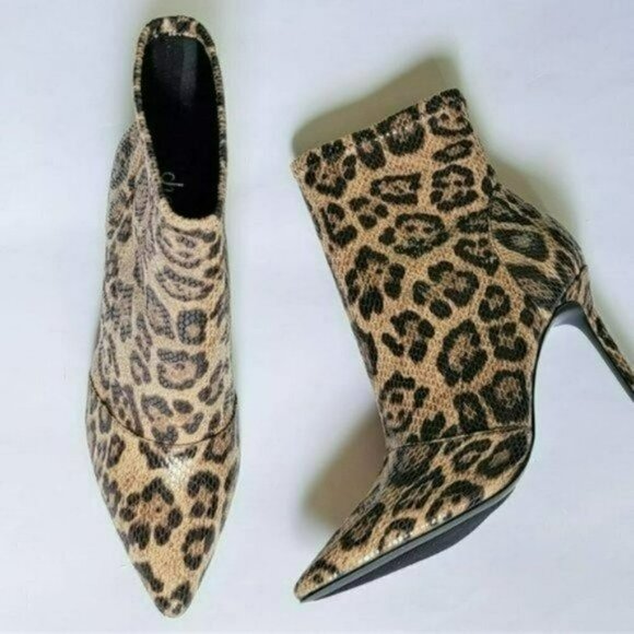 NWT Charles By Charles David Leopard Embossed Stretch Heel Booties - Picture 6 of 8